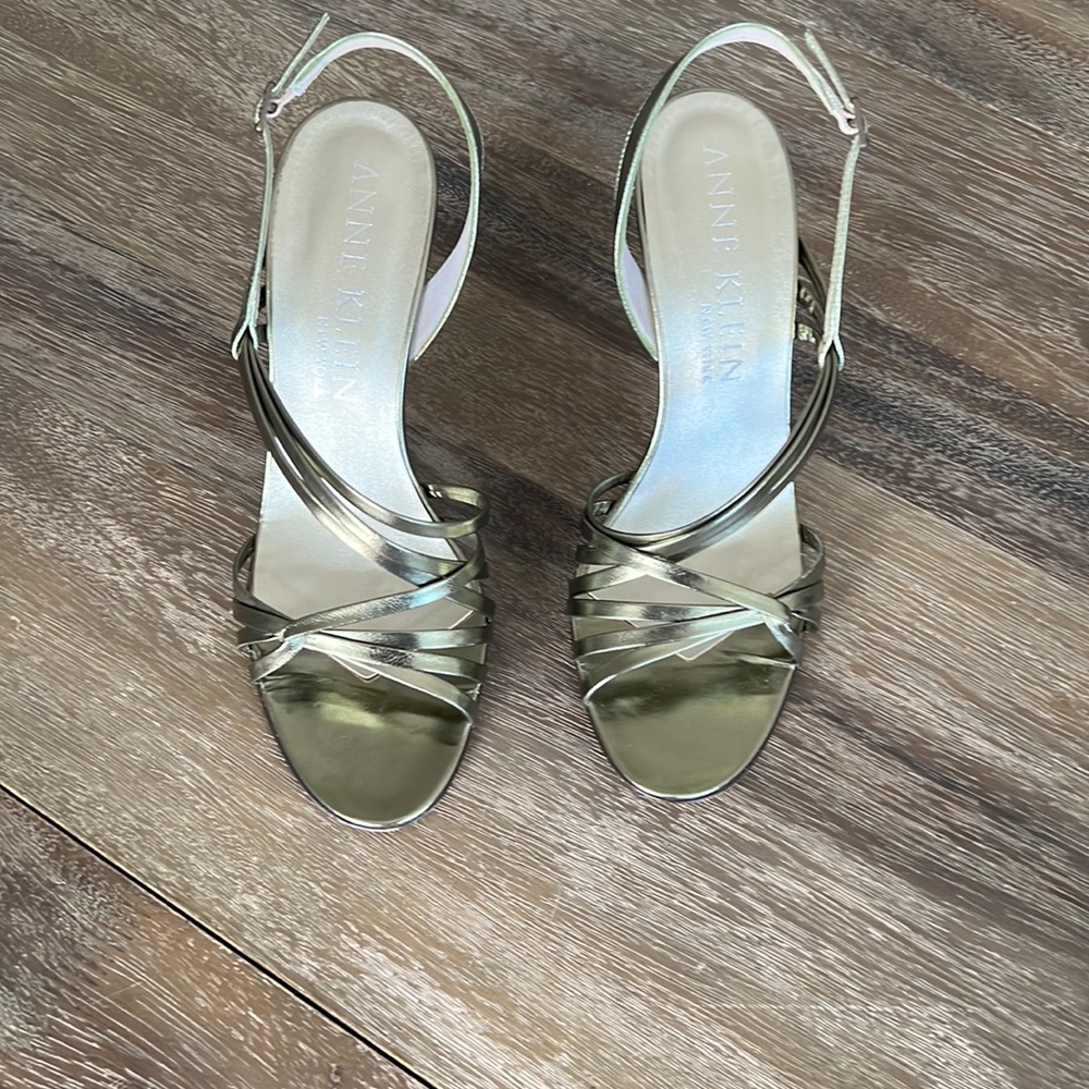 Anne Klein green gold sandals